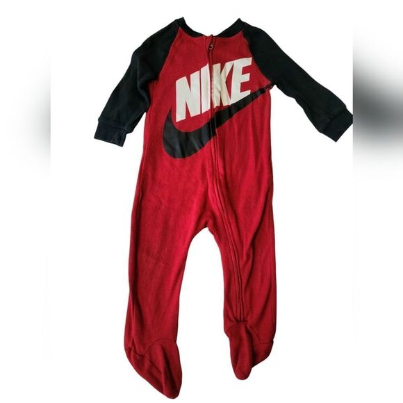 Nike Infant Pajamas - Picture 1 of 3